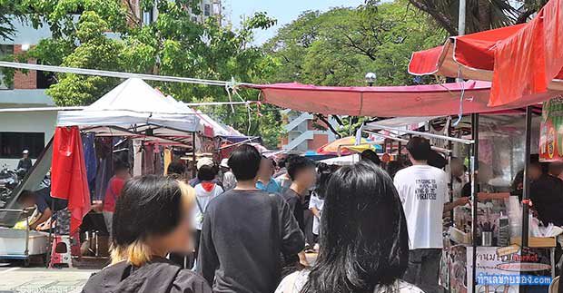 “ตลาดนัดถนนไจก้า ลาดกระบัง” ตลาดนัดในมหาวิทยาลัย(ทุกวันจันทร์)